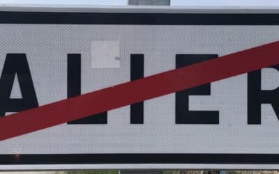 Saliers/ Cherche commerce désespérément